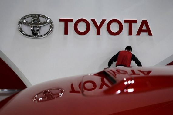 Akhirnya, Penjualan Kendaraan Toyota Mulai Tunjukkan Hasil Positif - JPNN.COM