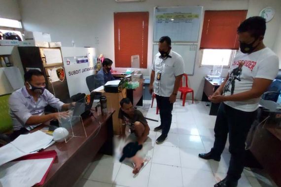 Pulang Kampung karena Kangen Anak Istri, Akir Akbar Langsung Ditembak Polisi, Dooor! - JPNN.COM