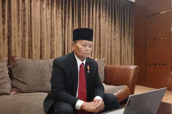 Ustaz Hidayat Minta Presiden Dengarkan Penolakan Kepala Daerah terhadap RUU Ciptaker - JPNN.COM