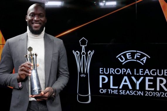 Selamat! Striker Inter Terpilih Sebagai Pemain Terbaik Liga Europa - JPNN.COM