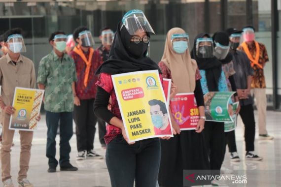Strategi Airin, Manfaatkan Bulan Pemuda untuk Kampanye Potokol Kesehatan - JPNN.COM