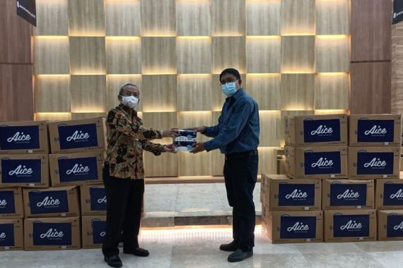 Aice Group Distribusikan Jutaan Masker Medis - JPNN.COM