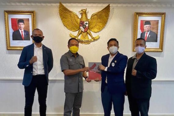 Indonesia Bakal Ikut Dalam Ajang Moto2 dan Moto3, Rapsel Ali Pimpin Tim - JPNN.COM