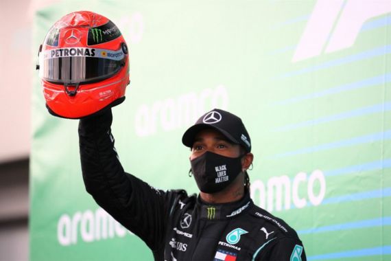 Lewis Hamilton Menyamai Rekor Milik Michael Schumacher - JPNN.COM