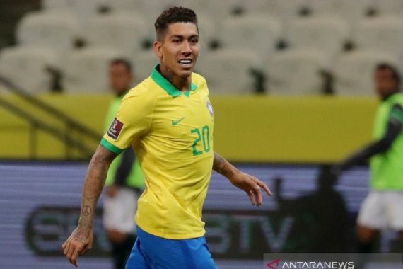 Ambisi Penyerang Liverpool Masuk Daftar Penyerang Legendaris Brasil - JPNN.COM