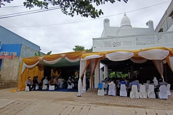 Masjid Dibangun Dekat Tempat Hiburan Malam, Wali Kota: jadi Tempat Tobat - JPNN.COM