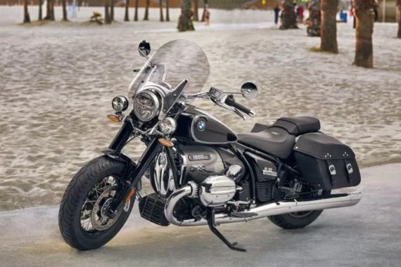 BMW R18 Classic Tourer Gendong Mesin Baru, Sebegini Harganya - JPNN.COM