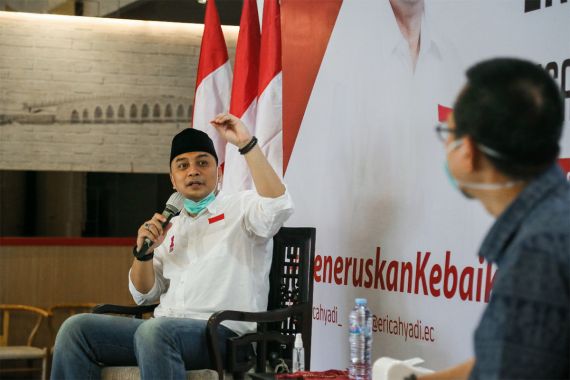PSI: Eri Cahyadi Baru Sebulan Bergerak, Machfud Arifin Sudah Tersalip - JPNN.COM
