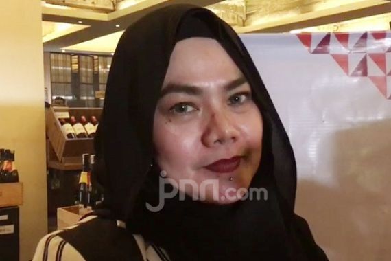 Mantan Suami Beri Jam Tangan Mewah, Sarita Abdul Mukti Bilang Begini - JPNN.COM