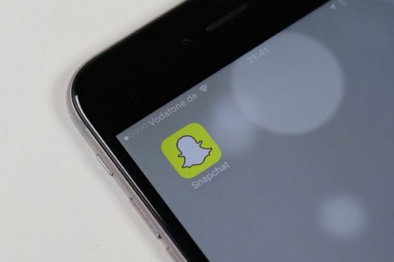 Snapchat Punya Fitu Baru, Bisa Pantau Kontak di HP Anak - JPNN.COM