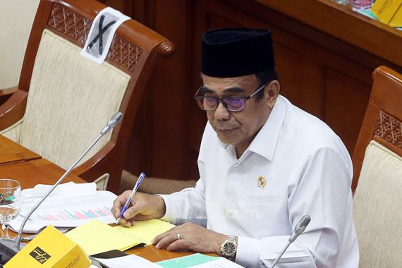 Info Terbaru dari Menag Fachrul Razi soal Kuota Haji 2021 - JPNN.COM