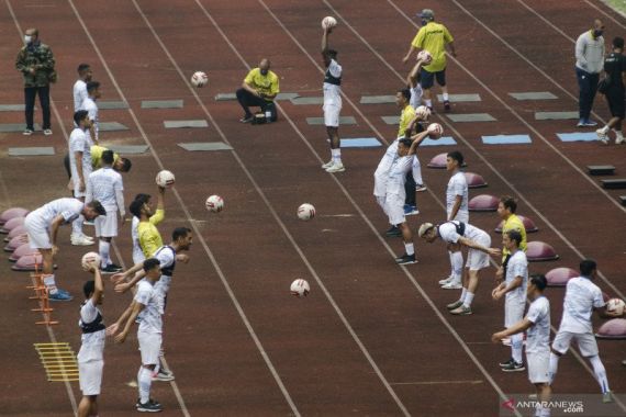 Persib 'Maung' Bandung Buka Akademi Sepak Bola, Pati Jateng jadi Pilihan - JPNN.COM