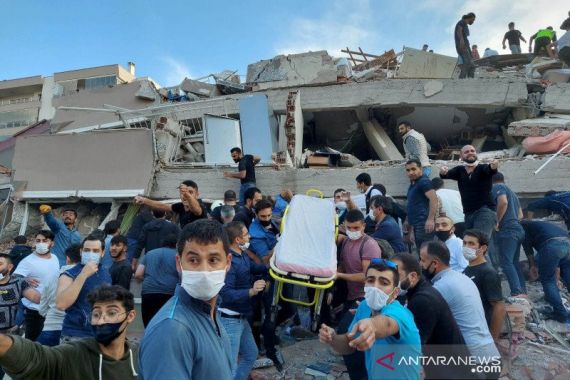 Turki Dihantam Gempa dan Tsunami, Bagaimana Kondisi WNI? - JPNN.COM