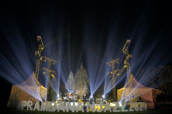 Luar Biasa! Suasana Prambanan Jazz Festival 2020 pada Hari Pertama - JPNN.COM