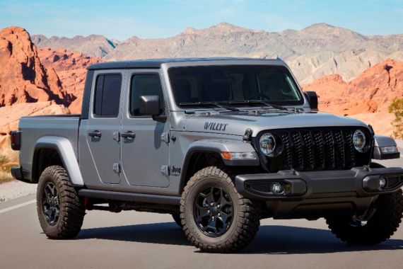 Jeep Gladiator Willys, Rasa Baru Menikmati Petualangan Ekstrem - JPNN.COM