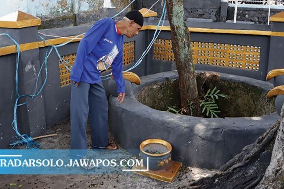 Keramat Sendang Mbah Meyek: Pelarian Putri Tak Mulus, Terkepung, Petir Menyambar - JPNN.COM