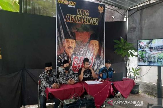 Bajo Si Penantang Gibran Bin Jokowi Berani Buka Data, Luar Biasa - JPNN.COM