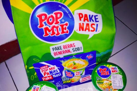 Kini, Pop Mie Hadir Pakai Nasi - JPNN.COM