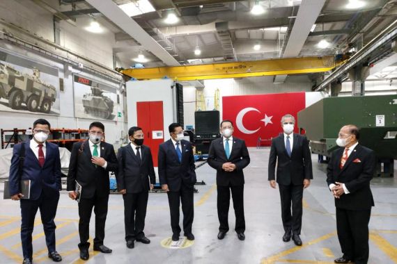 Kunjungi Pusat Industri Pertahanan Turki, Bamsoet Singgung Nama Menhan Prabowo Subianto - JPNN.COM