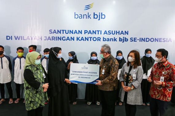 Bank BJB Salurkan Bantuan Kemanusiaan Kepada Pengelola Panti Yatim - JPNN.COM
