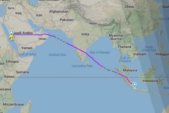 Pesawat Pembawa Habib Rizieq Bakal Sekitar 9 Jam di Udara, Ini Rute Penerbangannya - JPNN.COM