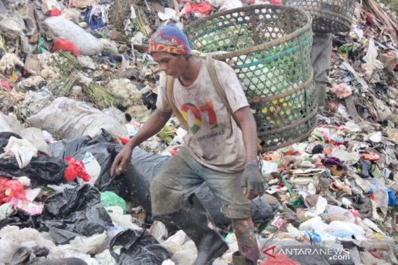 Khawatir Kondisi Sampah di Bantargebang, Warga Ciketing Udik Dukung Proyek PSEL - JPNN.COM