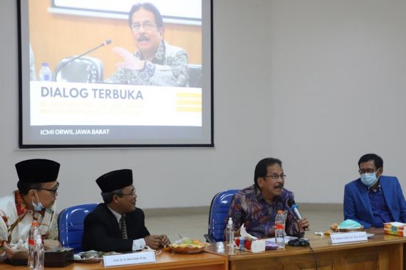 Sofyan Djalil: UU Cipta Kerja Regulasi Kreatif dari Banyaknya Peraturan di Indonesia - JPNN.COM