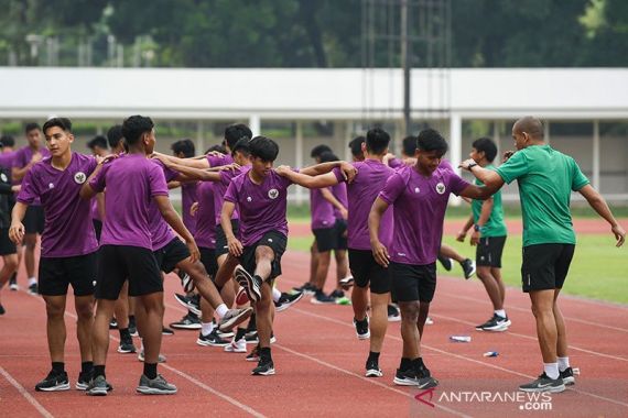 Ketum PSSI Sebut Spanyol Telah Beri Lampu Hijau untuk TC Timnas Indonesia U-19 - JPNN.COM