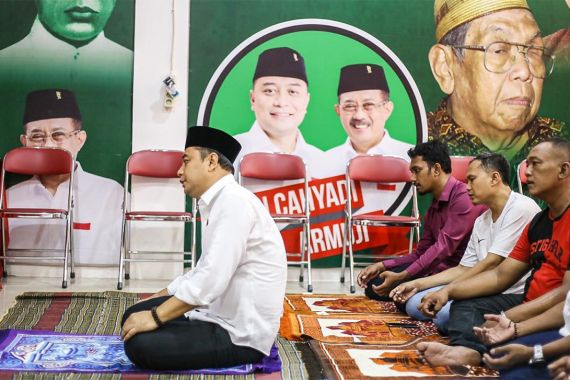 Andai Eri-Armuji Menang, Lansia di Surabaya Gratis Tagihan Listrik - JPNN.COM