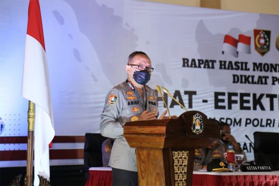 Pesan Komjen Arief Sulistyanto Untuk 10.250 Bintara dari Sabang Hingga Merauke - JPNN.COM