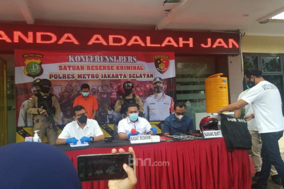 Penjambret Spesialis Hp Ini Sudah 53 Kali Beraksi di Jakarta Timur, Korbannya Rata-rata Perempuan - JPNN.COM