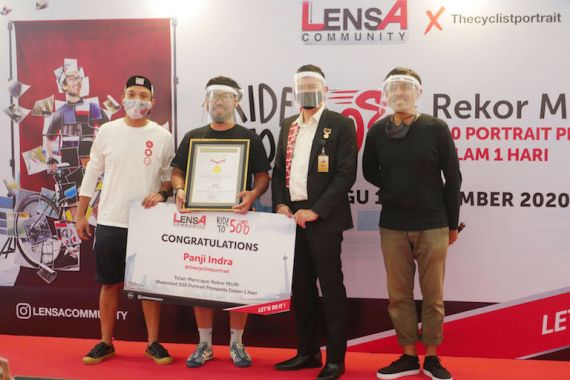 Lensa Community Pecahkan Rekor MURI, Foto Pesepeda Terbanyak - JPNN.COM