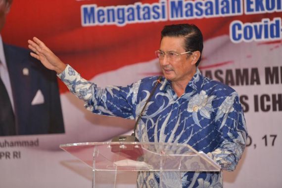 Fadel Muhammad: Indonesia Butuh Generasi Berkualitas Seperti BJ Habibie - JPNN.COM