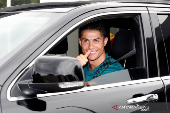 Gara-gara Ronaldo, Promotor di Korsel Harus Bayar Penggemar Megabintang Itu - JPNN.COM