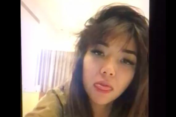 3 Berita Artis Terheboh: Pengacara Beber Sosok Penyebar Video Mirip Gisel, Nikita Mirzani Mau ke London - JPNN.COM