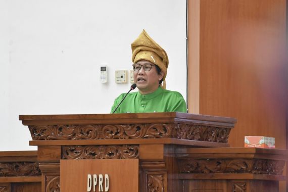 Pidato di Sidang Paripurna Istimewa DPRD Babel, Mendes PDTT Kutip Bung Hatta - JPNN.COM