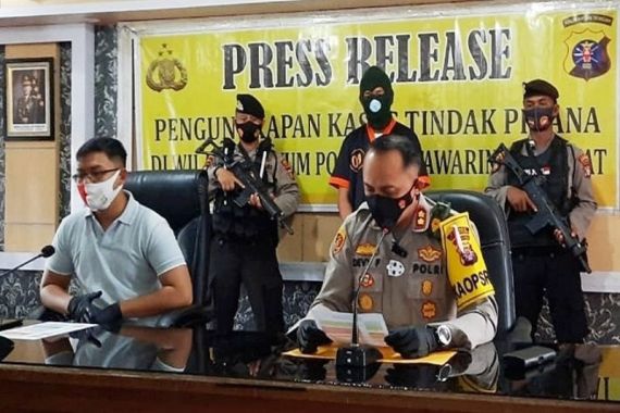 10 Pekerja Tertimbun di Tambang Emas Ilegal, H dan R Jadi Tersangka - JPNN.COM