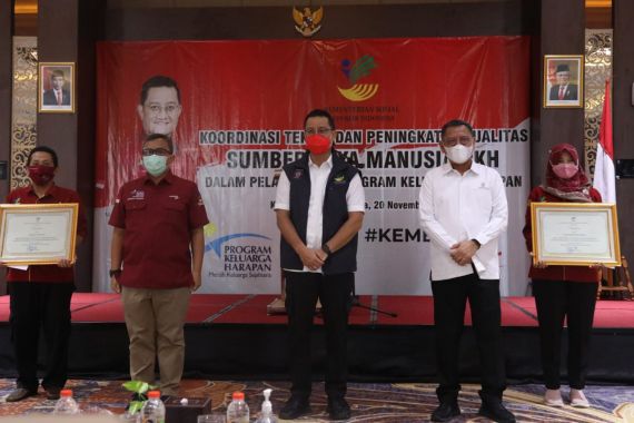 Akurasi DTKS, Mensos Tantang Pendamping Berani Ganti KPM Lama - JPNN.COM