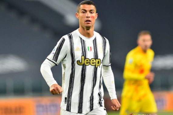 Ronaldo Bakal Hengkang? Begini Pernyataan Direktur Juventus - JPNN.COM