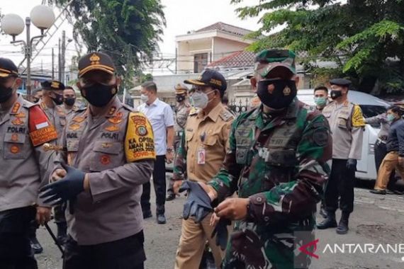 Irjen Fadil Imran Beberkan Fungsi Kampung Tangguh di Jakarta - JPNN.COM