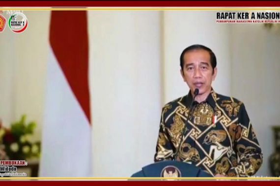 Buka Rakernas X PMKRI, Jokowi Ingatkan Pentingnya Persatuan dan Kesatuan Bangsa - JPNN.COM