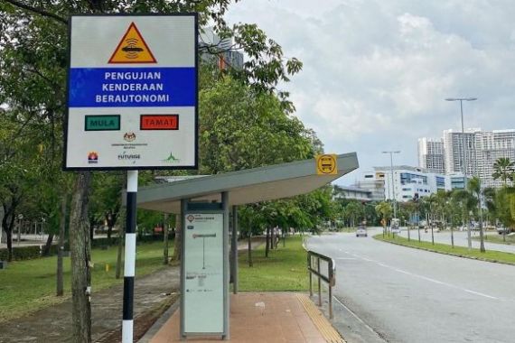 Malaysia Mulai Lakukan Pengujian Mobil Tanpa Penumpang di Jalan Raya - JPNN.COM