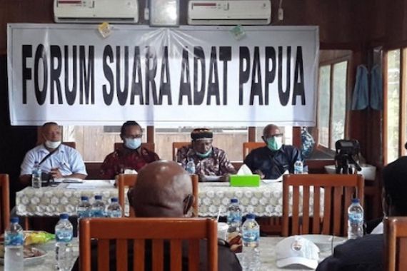 4 Tokoh Adat Papua dan Tokoh Pemuda Gelar Pertemuan, Ini Kesepakatannya - JPNN.COM