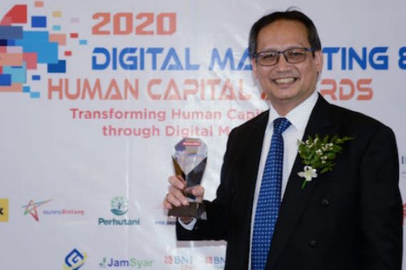 BPJamsostek Sabet 2 Penghargaan Dalam Ajang Digital Marketing dan Human Capital Award 2020 - JPNN.COM