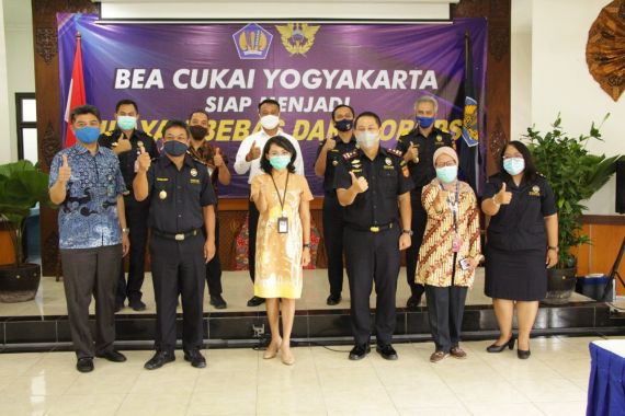 Bea Cukai dan Garuda Indonesia Sepakat Dukung Ekspor IKM Yogyakarta - JPNN.COM