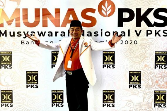Jazuli Juwaini: Pesan Munas ke-5 PKS Totalitas Melayani Rakyat - JPNN.COM