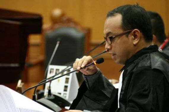 Senada dengan Giring PSI, Dosen UIN Minta Warga Tangsel Waspadai Politik Uang dan Intimidasi Struktural - JPNN.COM