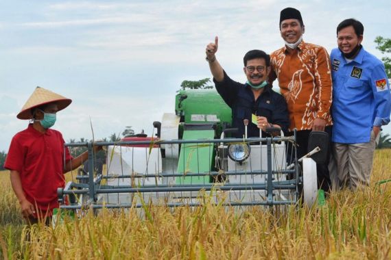 Mentan SYL Dorong Bengkulu Jadi Penopang Kebutuhan Pangan Nasional - JPNN.COM