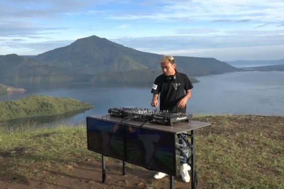 DJ Cliffrs Tampil di Kawasan Wisata Sumatera Utara, Ini Misinya... - JPNN.COM