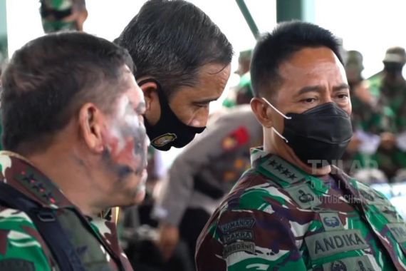 Jenderal Andika Turun Langsung Pantau Latihan Tempur Prajurit - JPNN.COM